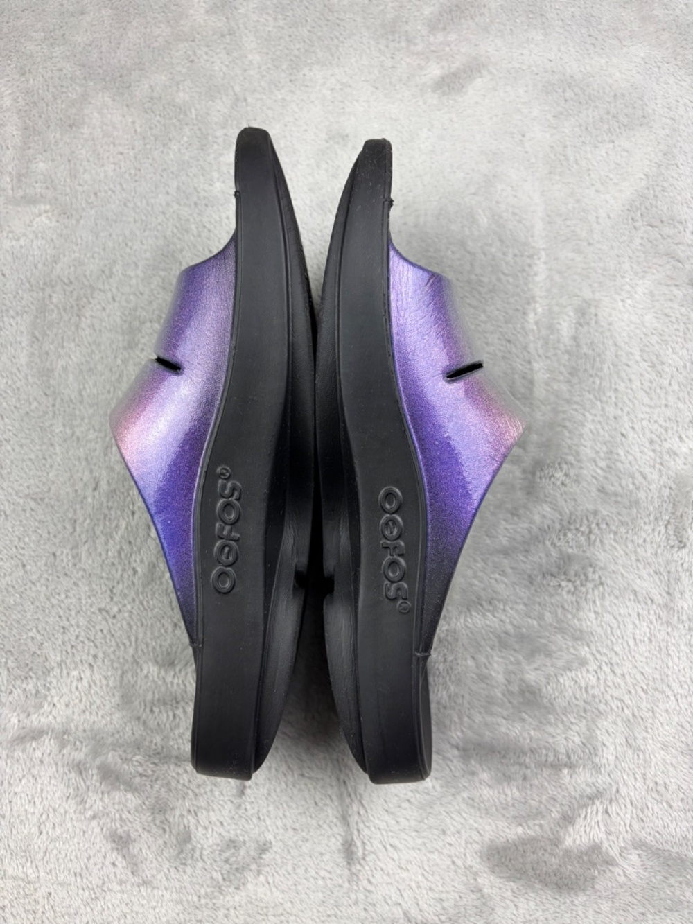 OOFOS OOahh Luxe Slide Recovery Sandals Women's Size 8 - Picture 3 of 10